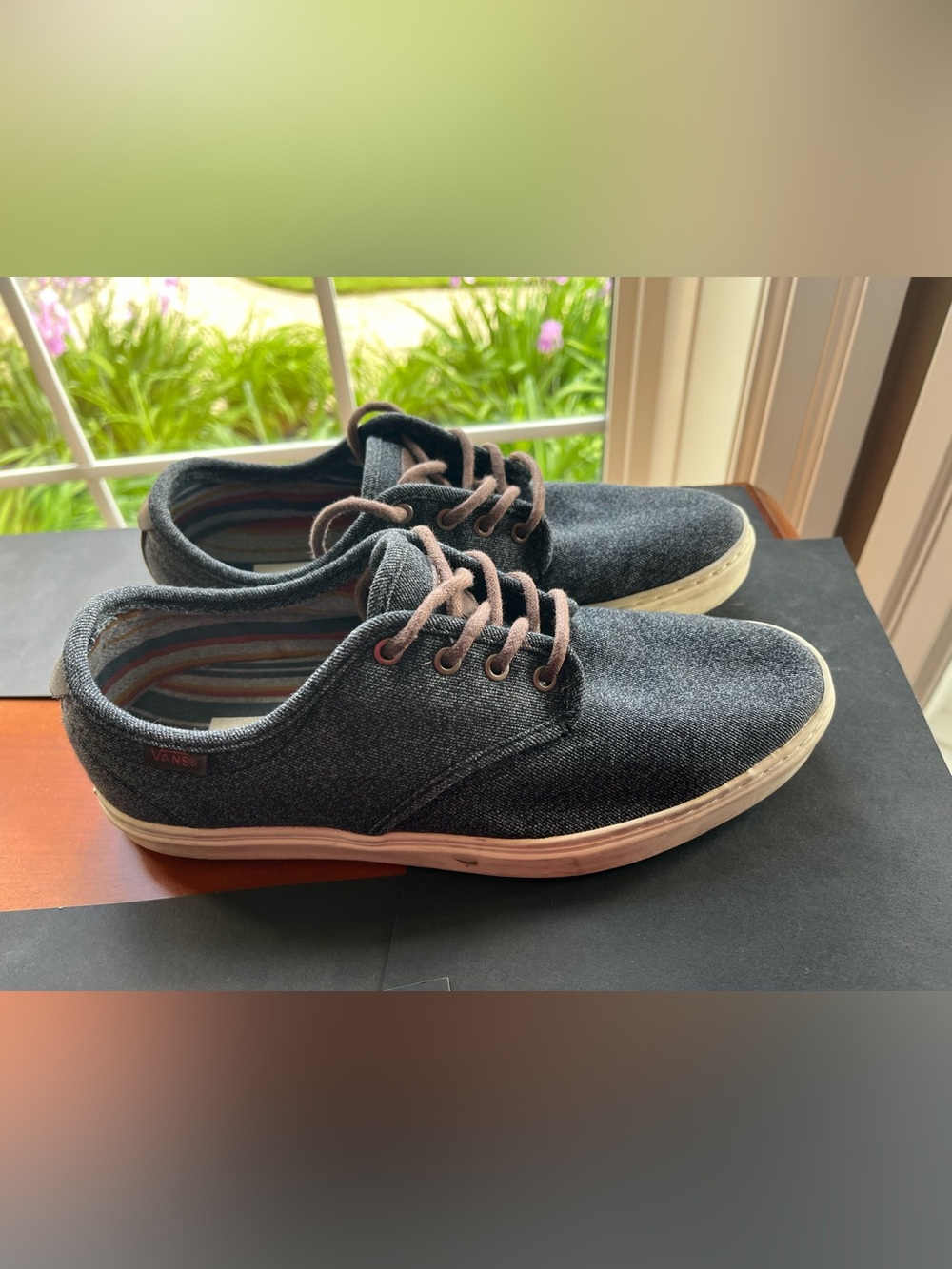 Vans Men's Dark Blue Denim-Style Lace-Up Sneakers with Light Brown Laces